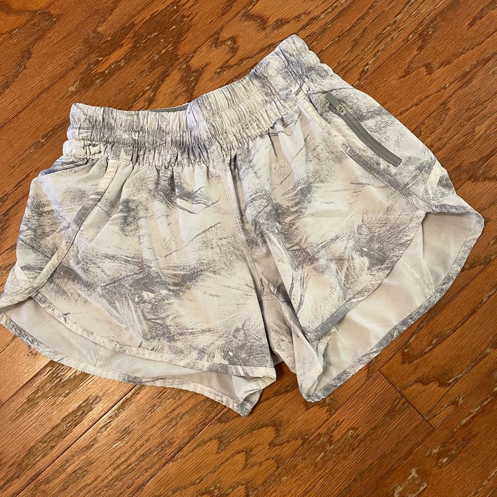 Gray/white lululemon tracker short